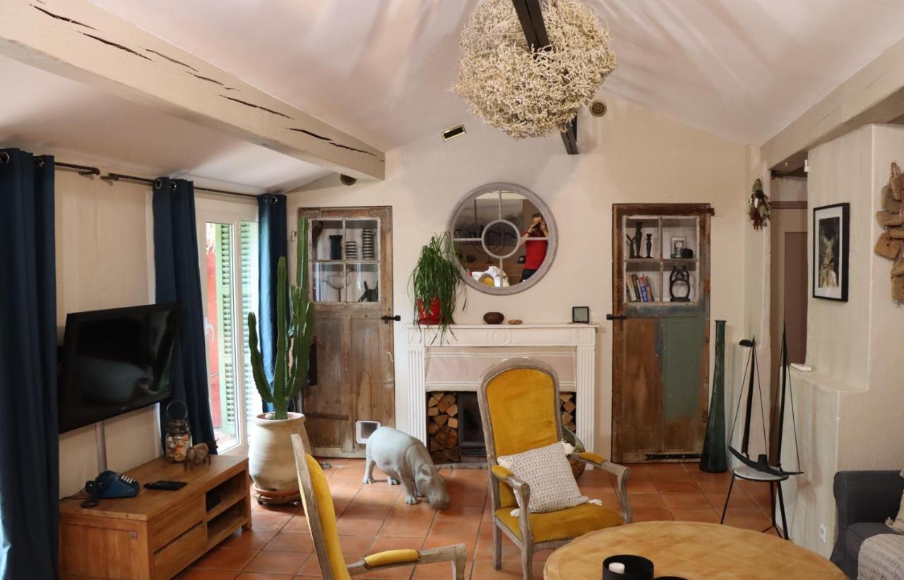 Grand Loft De Charme, Place Du Village A Thuir Zewnętrze zdjęcie