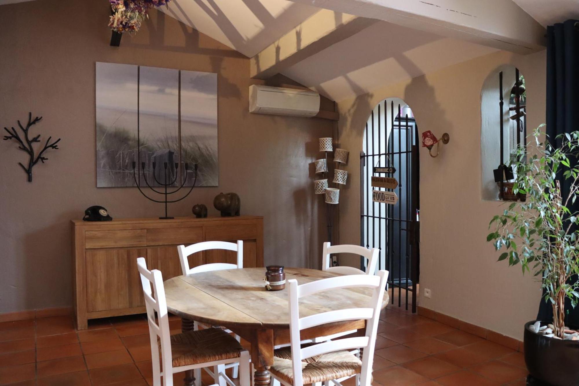 Grand Loft De Charme, Place Du Village A Thuir Zewnętrze zdjęcie