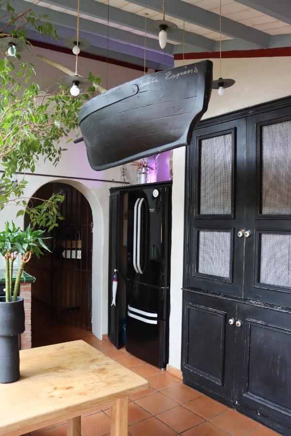 Grand Loft De Charme, Place Du Village A Thuir Zewnętrze zdjęcie